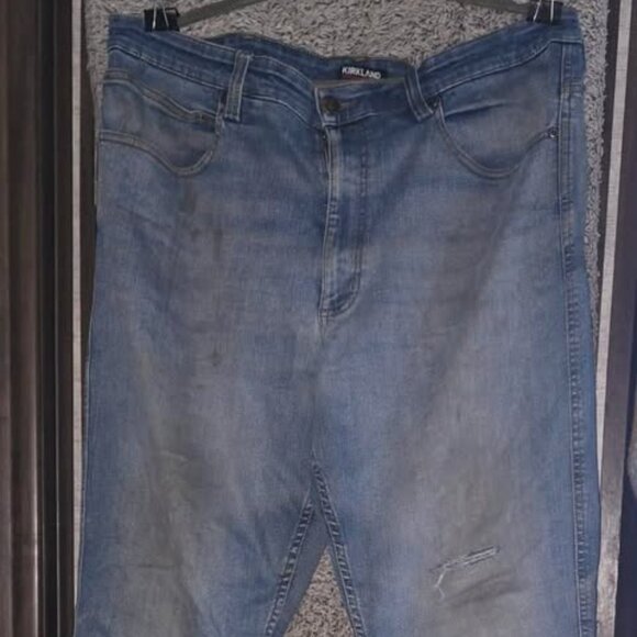 NWT KIRKLAND SIGNATURE 7771420 DARK WASH STRAIGHT FIT JEANS 40x32 #G641 - Picture 4 of 5